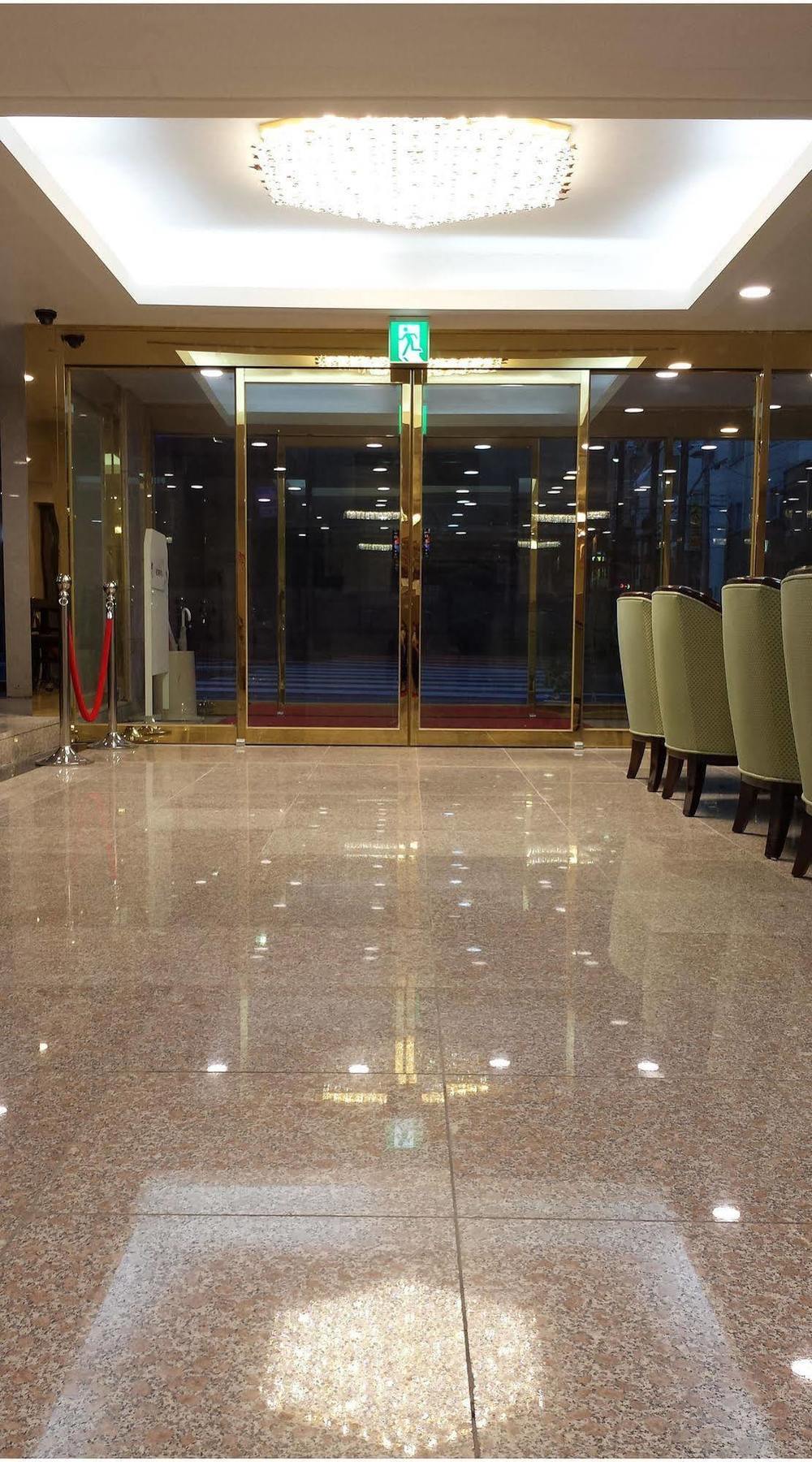 Hotel Osaka Keiko Экстерьер фото