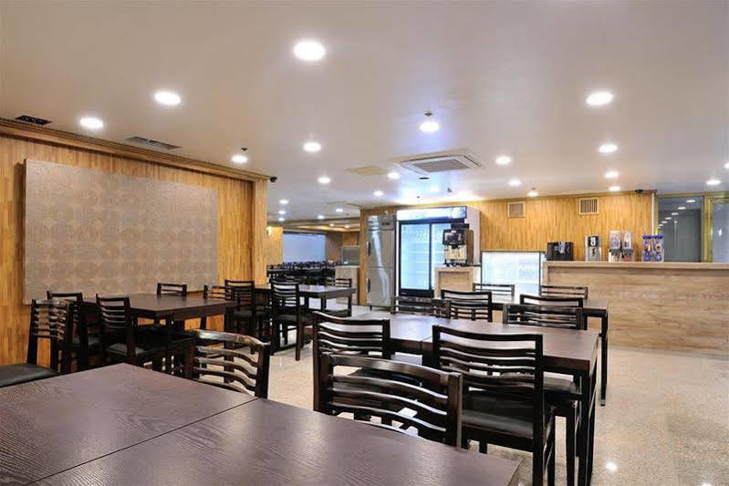 Hotel Osaka Keiko Экстерьер фото